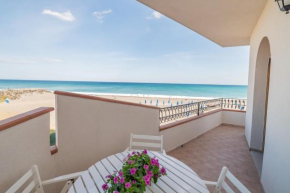 Отель Villa Liliana Naxos Beach Apartment, Джардини Наксос